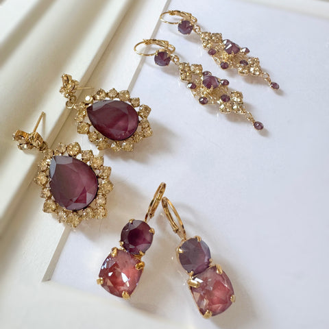 Royal pendants with burgundy red drops